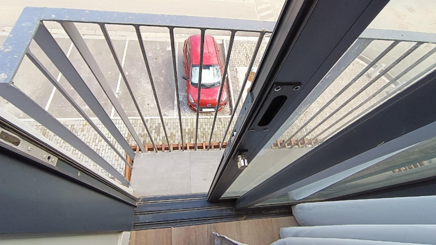 2 Bedroom Property for Sale in Pinelands Western Cape